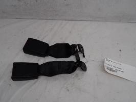Attache ceinture arriere gauche