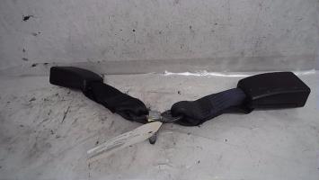 Attache ceinture arriere gauche