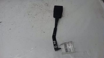 Attache ceinture avant droit