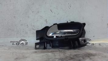 Poignee interieur arriere gauche
