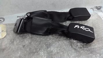 Attache ceinture arriere gauche