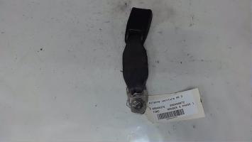 Attache ceinture arriere droit