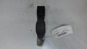 Attache ceinture arriere gauche