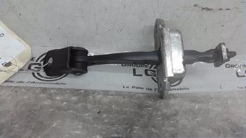 Tirant de porte avant droit