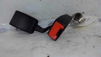 Attache ceinture arriere gauche