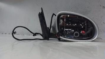 Retrovisor derecho