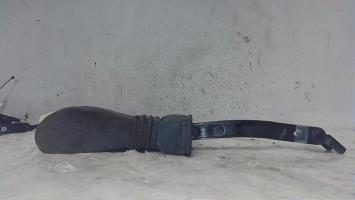 Tirante limitador de puerta delantera izquierda