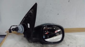 Retrovisor derecho