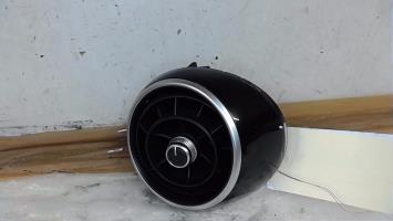 Aerateur tableau de bord avant gauche