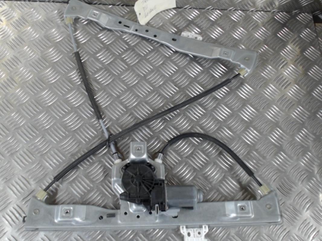 Leve vitre electrique avant gauche