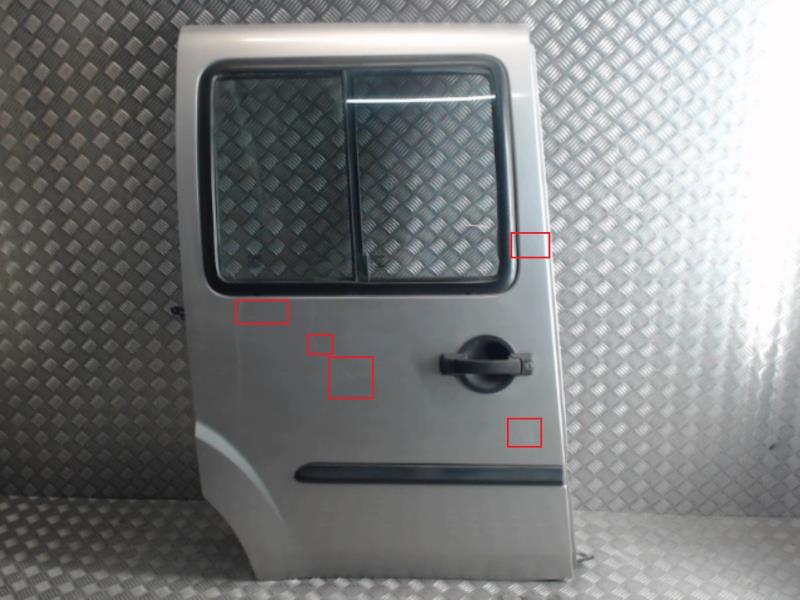 Porte laterale droit