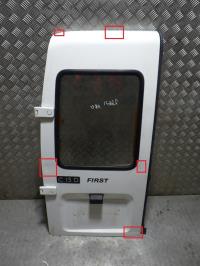 Porte de coffre gauche