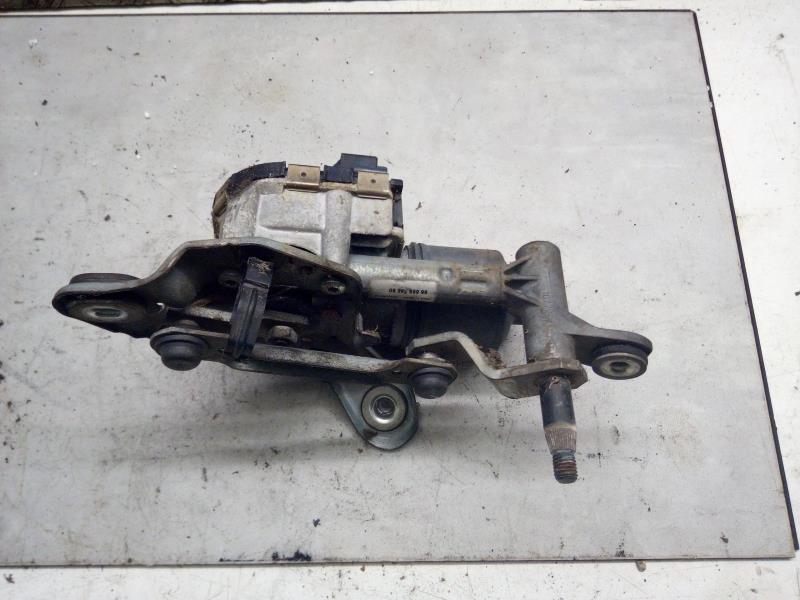 Moteur essuie glace avant droit