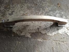 Renfort pare choc avant (traverse)