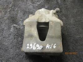 Etrier avant gauche (freinage)