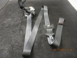 Ceinture avant droit