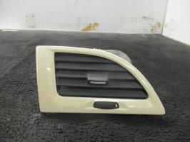 Aerateur tableau de bord avant gauche
