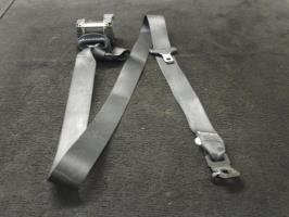 Ceinture avant droit