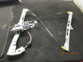 Leve vitre electrique avant droit