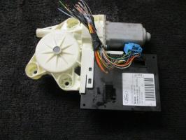 Moteur leve vitre avant droit