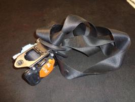 Ceinture avant gauche