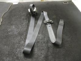 Ceinture avant droit
