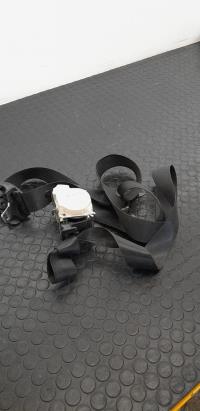 Ceinture avant gauche