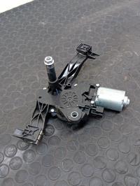 Moteur essuie glace arriere
