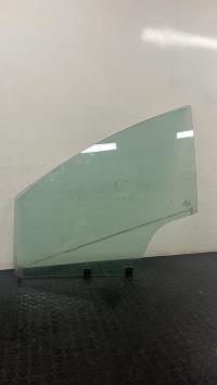 Vitre avant gauche