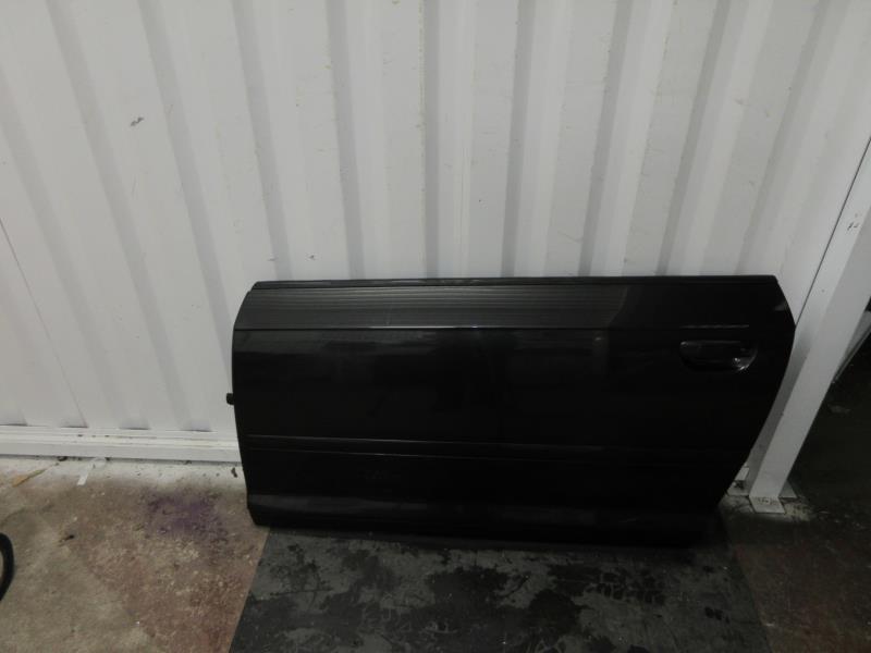 Porte avant gauche