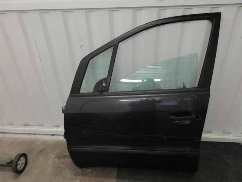 Porte avant gauche
