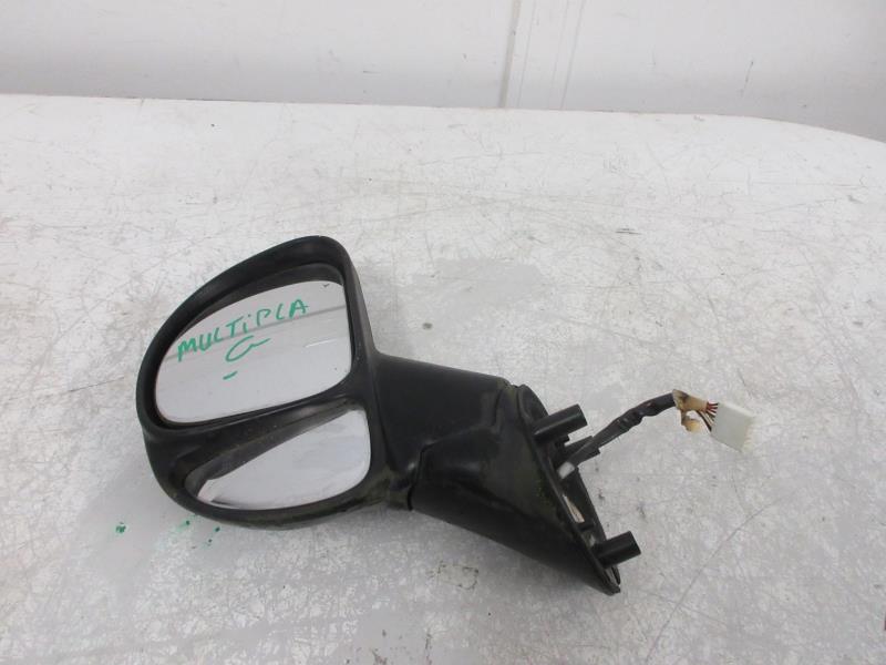 Retrovisor izquierdo