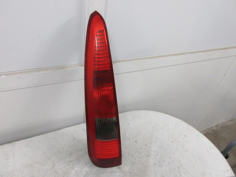 Fanale posteriore principale sinistro (luci)