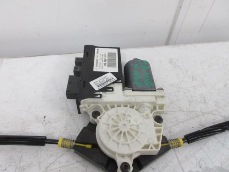 Leve vitre electrique avant gauche