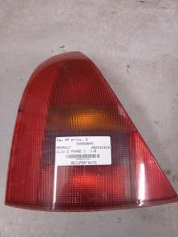 Fanale posteriore principale sinistro (luci)