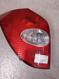 Fanale posteriore principale sinistro (luci)