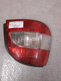 Fanale posteriore principale sinistro (luci)