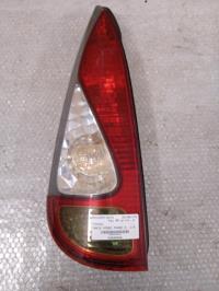 Fanale posteriore principale sinistro (luci)