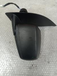 Retrovisor izquierdo