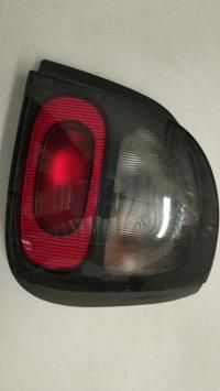 Fanale posteriore principale destro (luci)