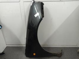 Aile avant droit