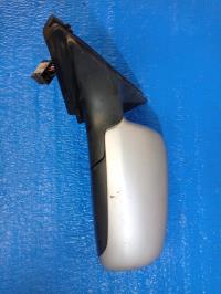 Retrovisor izquierdo