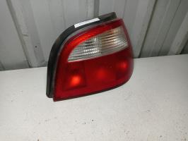 Fanale posteriore principale destro (luci)