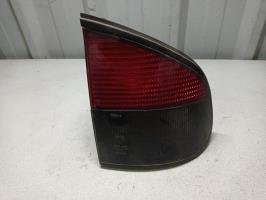 Fanale posteriore principale destro (luci)