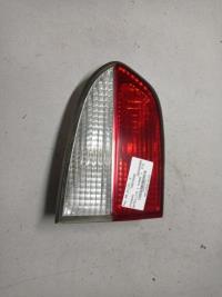 Fanale posteriore principale sinistro (luci)