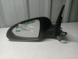 Retrovisor izquierdo