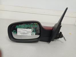 Retrovisor izquierdo