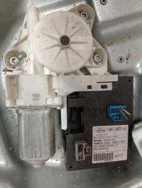 Leve vitre electrique avant gauche