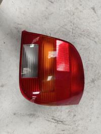 Fanale posteriore principale destro (luci)