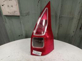 Fanale posteriore principale destro (luci)